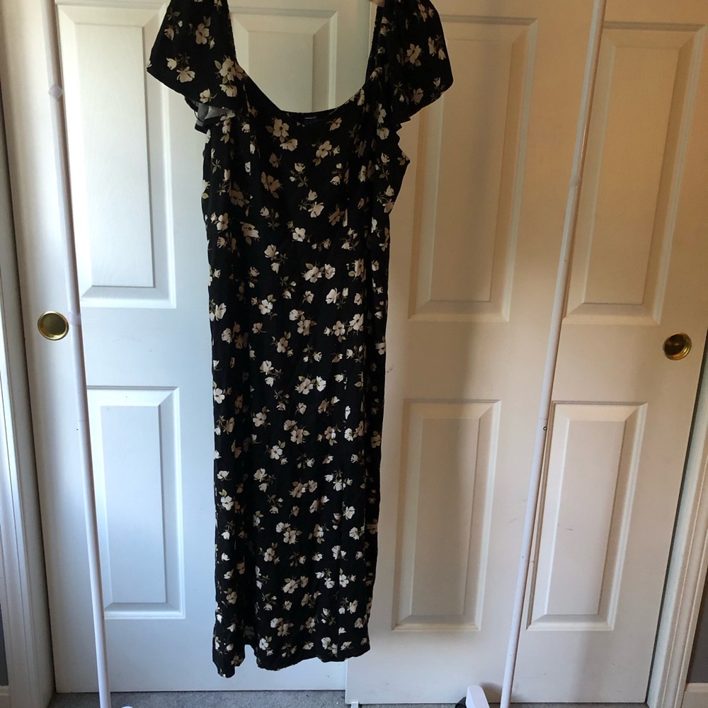 Old Navy Black Maxi Dress with Cream Floral Print